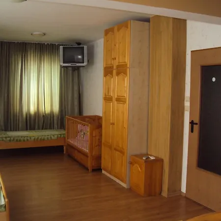 Roza - Guest house
